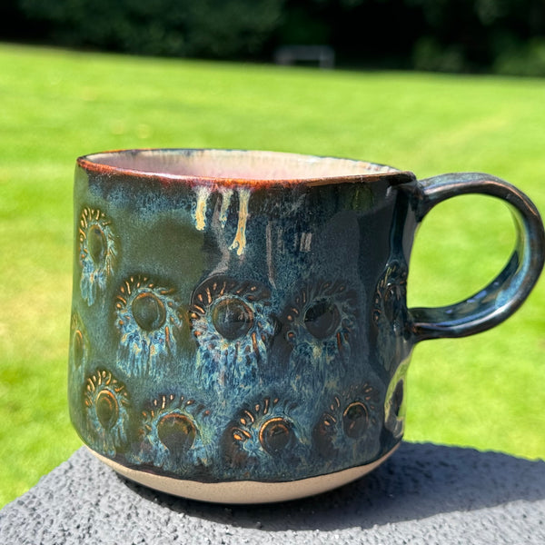 Peacock textured mug