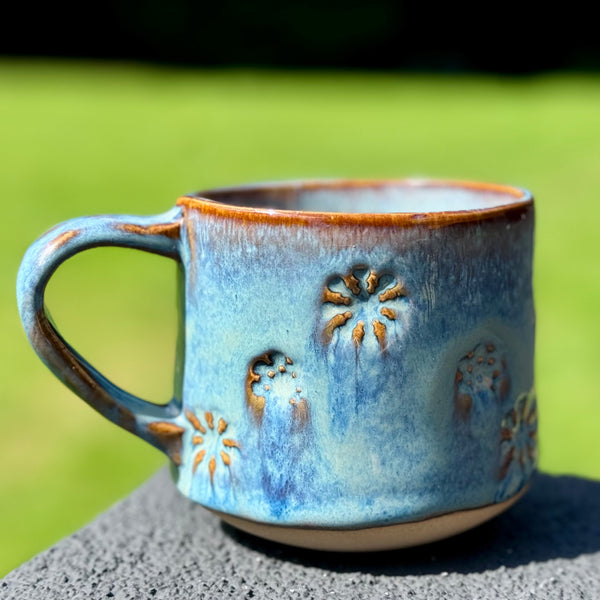 Blue-Brown textured mug