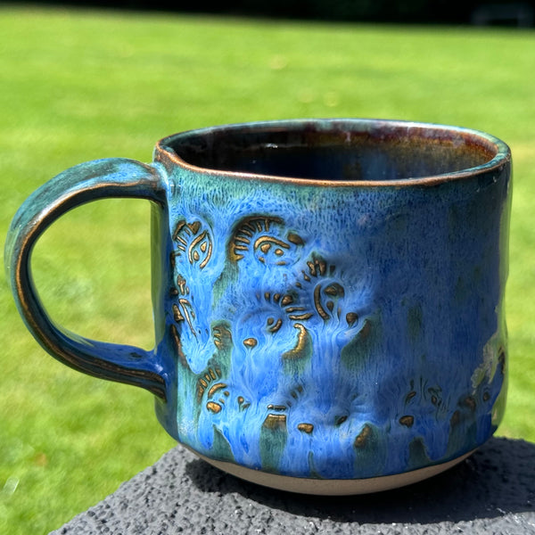 Bright Blue-Green textured mug