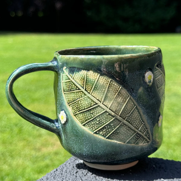 Leafy Green textured mug