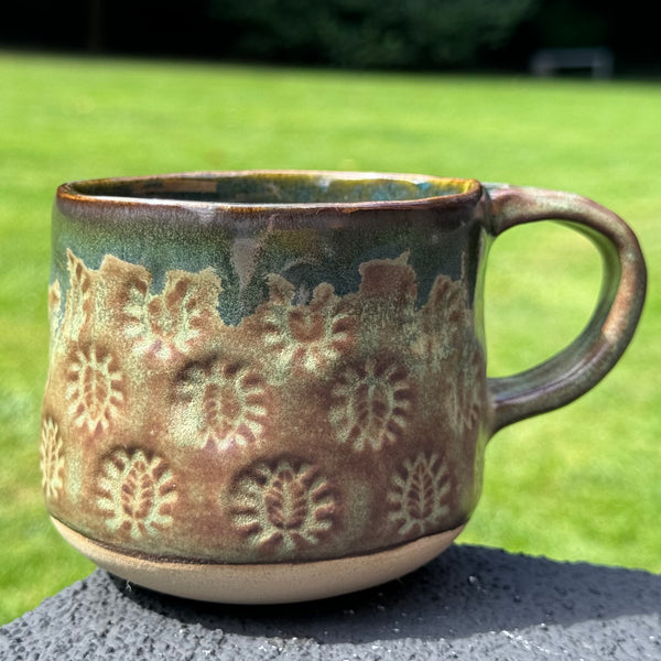 Mossy Green textured mug