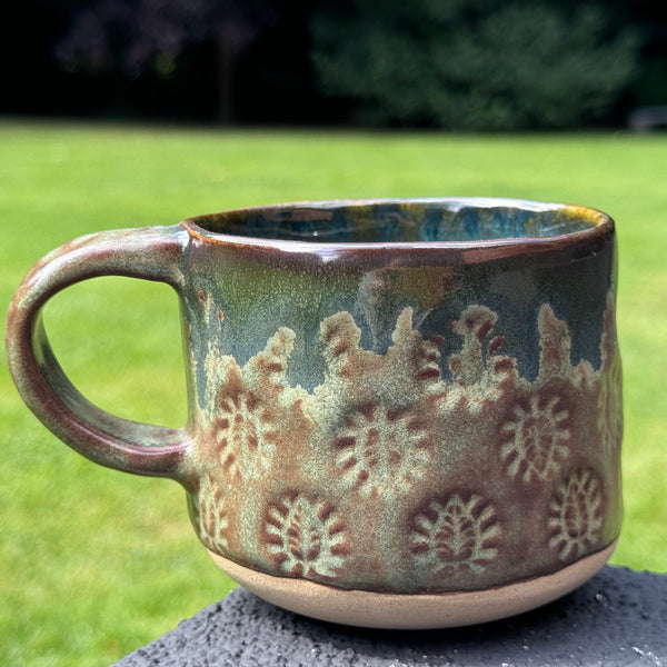 Mossy Green textured mug