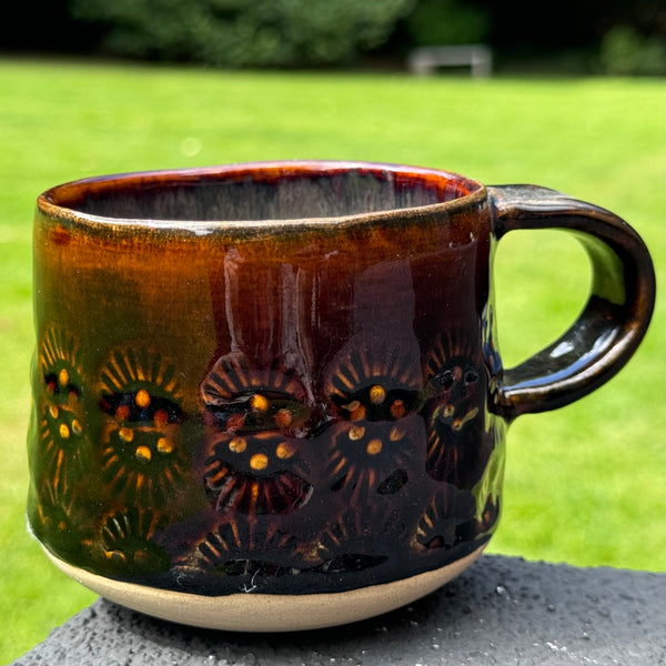 Chestnut textured mug