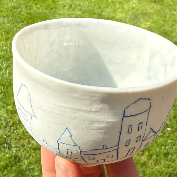 Blue porcelain small bowl (town)
