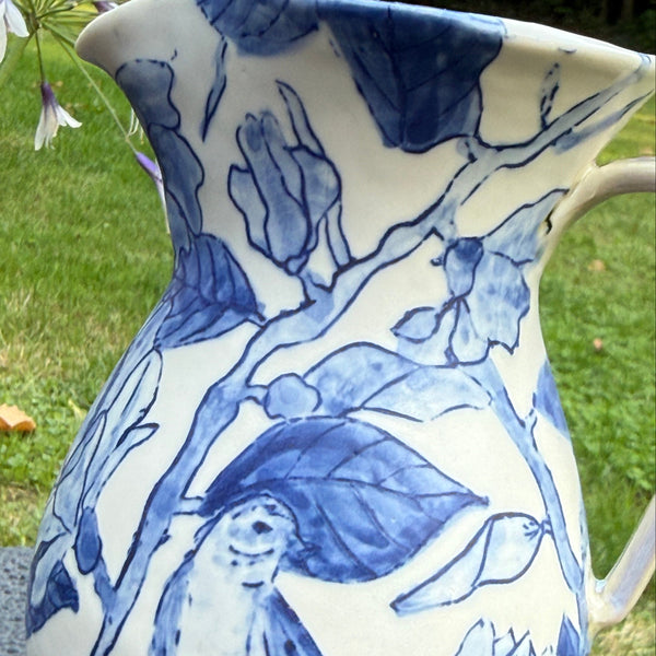 Blue porcelain jug (birds and magnolia)